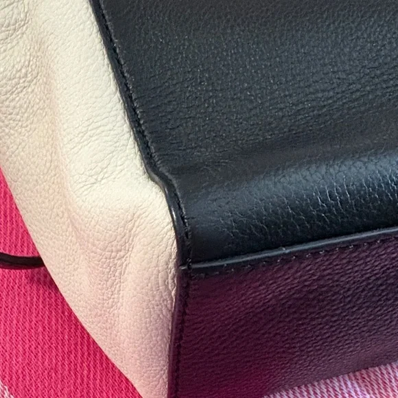 Kate Spade Black and Cream crossbody and top handle - Picture 9 of 15